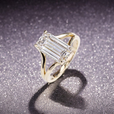 Emerald Cut Lab Grown Diamond, Split-shank