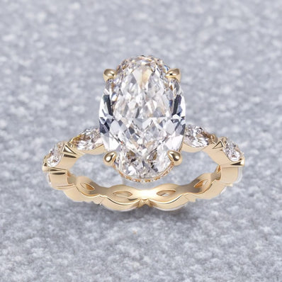 Oval Lab Grown Diamond, Twist